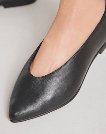 Berkley Leather Pointed Toe Flat Shoe Wide E Fit