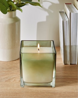 Fig &amp; Apple Scented Medium Candle