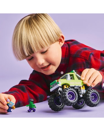 LEGO Marvel The Hulk Truck vs. Thanos Super Hero Building Toy Vehicle 76312