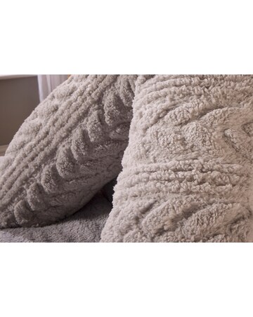 Hugglenad Cable Knit V-Shaped Cushion