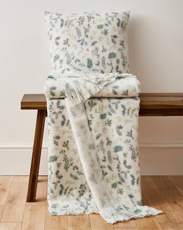 Merry Berries Faux Mohair Throw