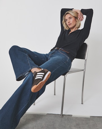 Levi's 318 Shaping Wide Leg Jeans -30" Leg