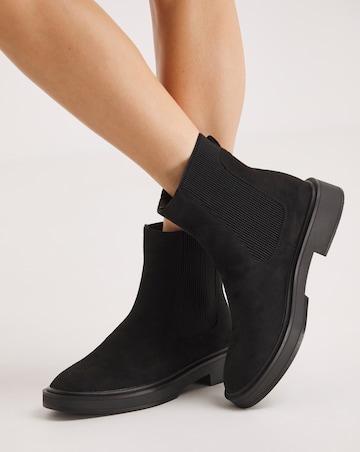 Lucca Classic Chelsea Ankle Boots - Wide Fit (E)
