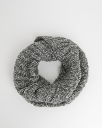 Knitted Snood and Hat Set