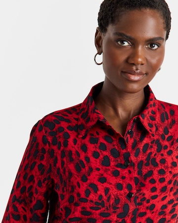 Dipped Back Long Sleeve Shirt