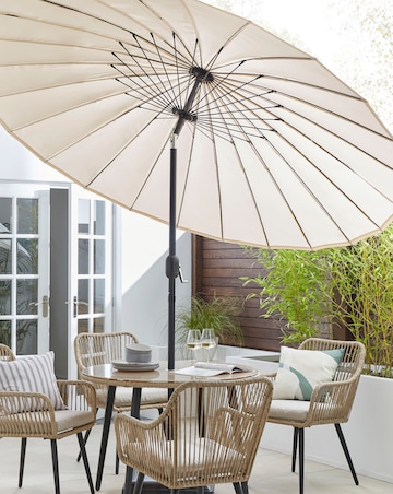 Shanghai Parasol - 2.7m