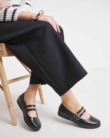 Heavenly Soles Alexis Classic Mary Janes With Two Straps - Extra Wide Fit (EEE)