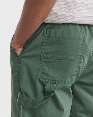 Workwear Lightweight Twill Tapered Trouser