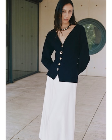 MANGO JACKET WITH INTEREST BUTTON DETAIL