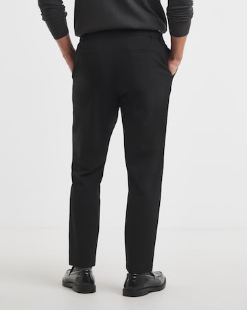 Tailored Elasticated Tapered Trouser