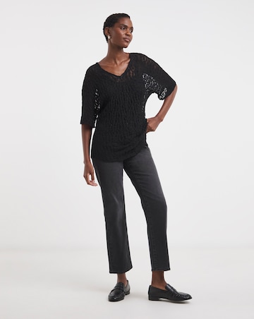 Bubble Lace V-Neck Top