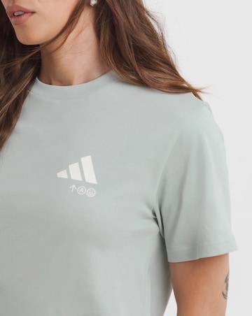 adidas T-Shirt