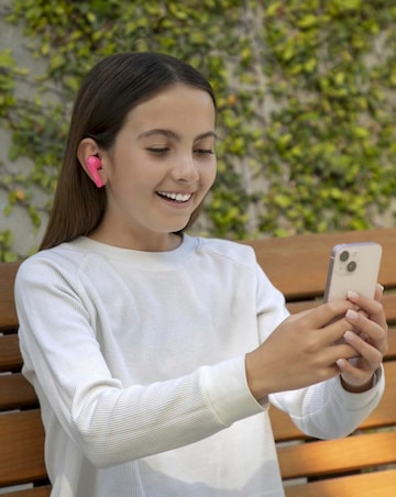 Belkin SoundForm Nano Wireless Earbuds for Kids - Pink