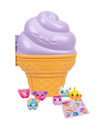 Cookeez Makery Yum Yumz Collector Case with 6 Plush Toys