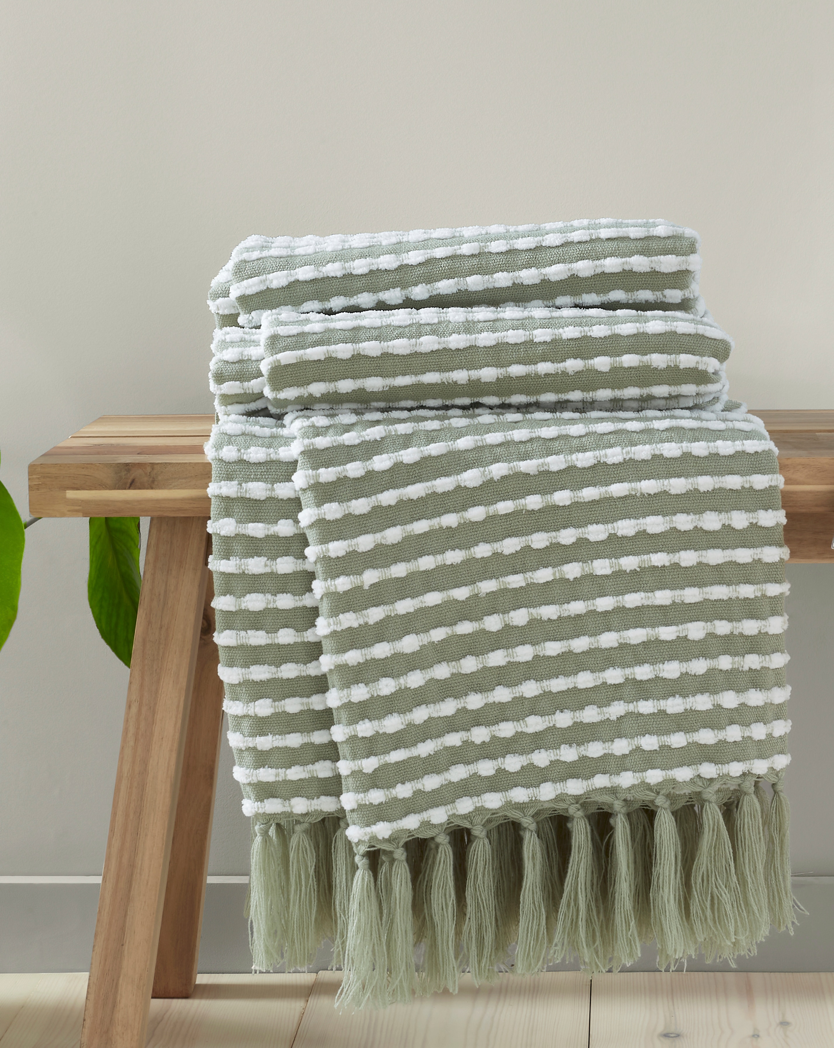 Catherine Lansfield Stab Stitch Throw | JD Williams
