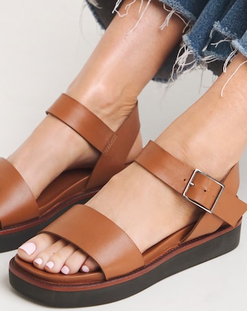 Tabitha Leather Bar Chunky Sandals - Extra Wide Fit (EEE)