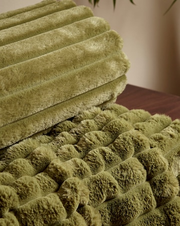 Catherine Lansfield Cosy Ribbed Throw