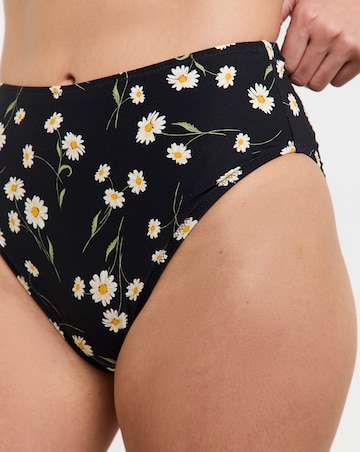 MAGISCULPT Medium Control 2 Pack High Leg Bikini Bottoms