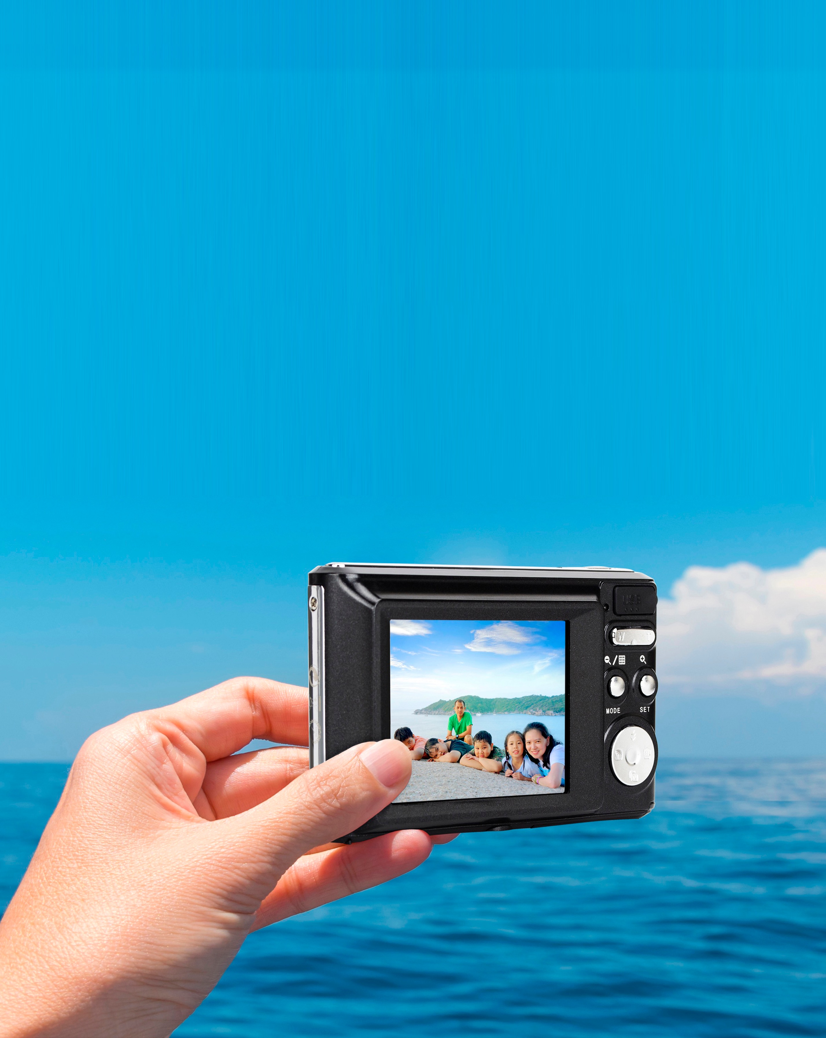 Appareil Photo Numérique Compact AGFA Realishot DC5500 – 24 MP, écran LCD 2,4", Zoom 8x, Vidéo 720p – Argenté