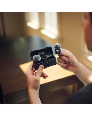 DJI Mic 3 (2 TX + 1 RX + Charging Case)