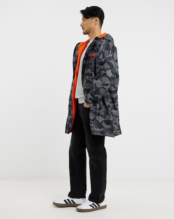 Regatta Waterproof Changing Robe