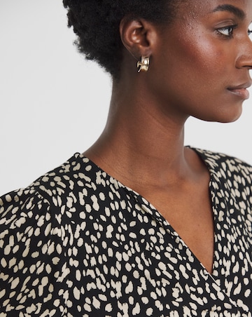 V-Neck Angel Sleeve Top