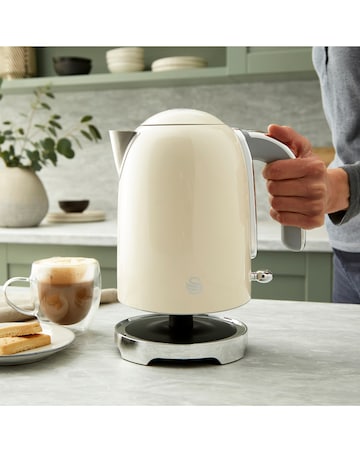 Swan Solace Kitchen Set, 1.7L Kettle, and 930W 2 Slice Toaster - Cream