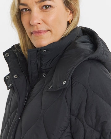 Black Short Hooded Quilted Jacket