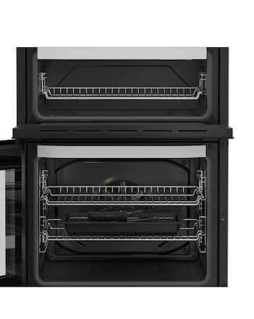 Hotpoint HDE6VDW 60cm Electric Double Cooker with Multiflow Installation