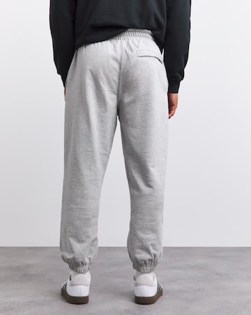 Relaxed Fit Jogger