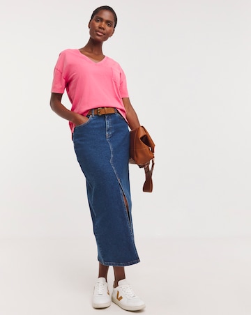 Raspberry Acid Wash Patch Pocket Short Sleeve T-Shirt