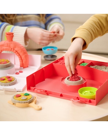 Kinetic Sand Squish Pizza
