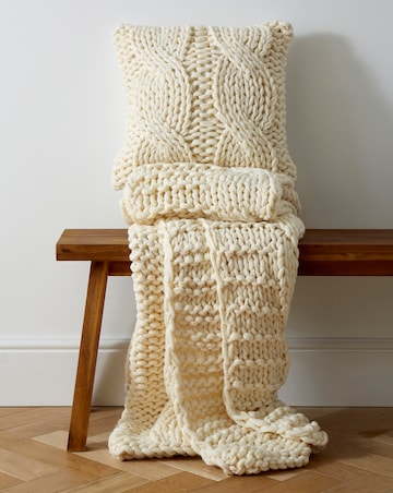 Chunky Knit Throw