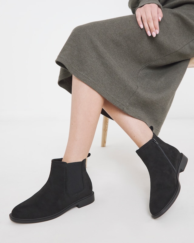Bettina Classic Ankle Chelsea Boots - Wide Fit (E)