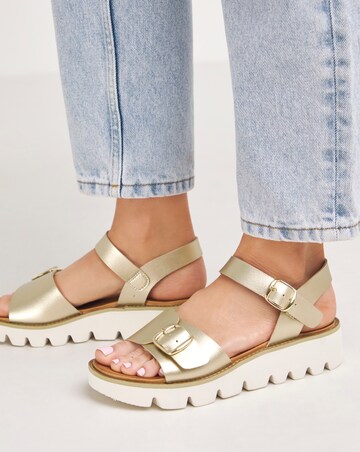 Heavenly Feet Trudy Buckle Strap Sandals Extra Wide Fit