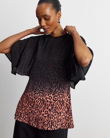 Joanna Hope Leopard Print Blouse
