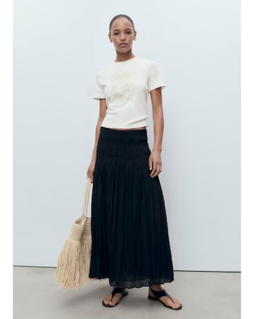 MANGO FLORAL EMBROIDERY T-SHIRT