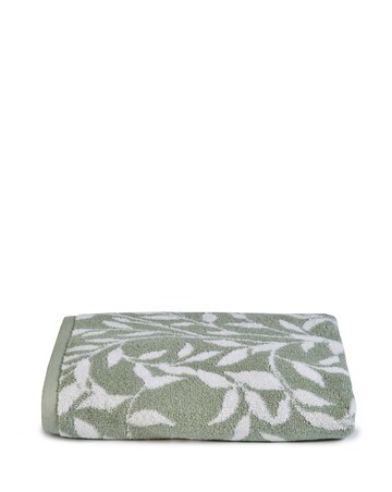 Dreams and Drapes Sandringham Towels