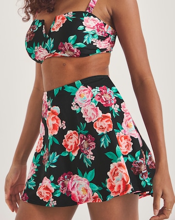 MAGISCULPT Medium Control Swim Skirt With Shorts