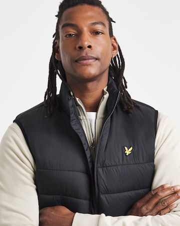 Lyle & Scott Wadded Gilet - Black