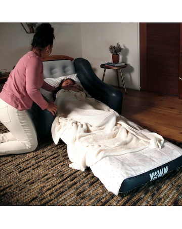Yawn Chair Bed