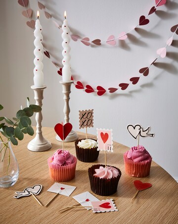 Ginger Ray Date Night Decor Bundle