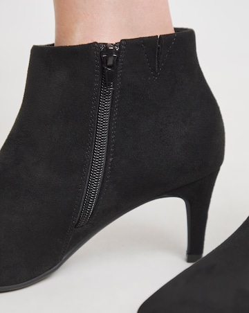 Cairns Kitten Heel Pointed Toe Ankle Boot - Wide Fit (E)