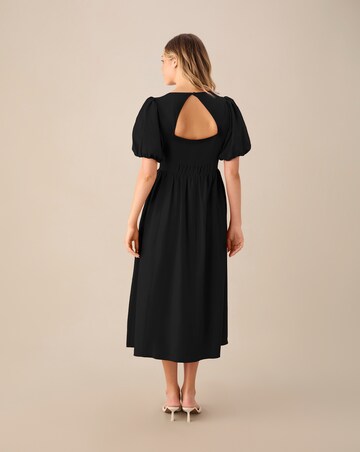 Ro&Zo Black Puff Sleeve V Neck Midi Dress