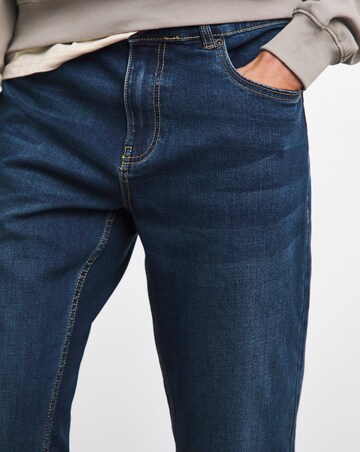 Darkwash Loose Fit Stretch Jeans