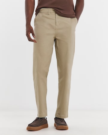 Loose Fit Chino