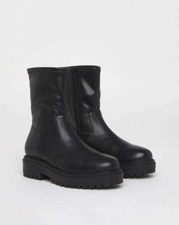 Rosalie Chunky Anle Boots - Wide Fit (E)
