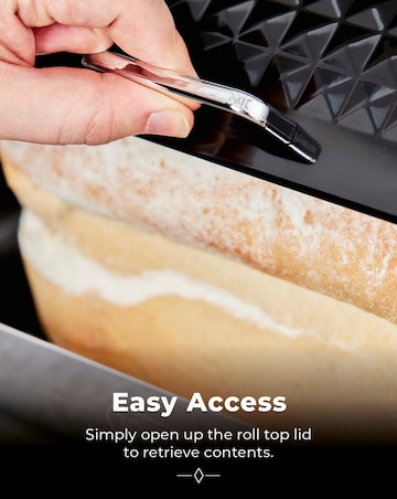 Tower Solitaire Bread Bin-Black