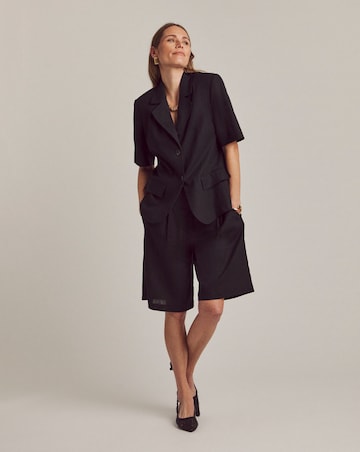 LINEN BERMUDA SHORT