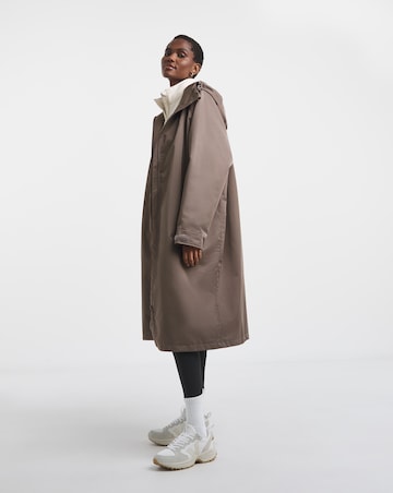 Snowdonia Waterproof Changing Robe